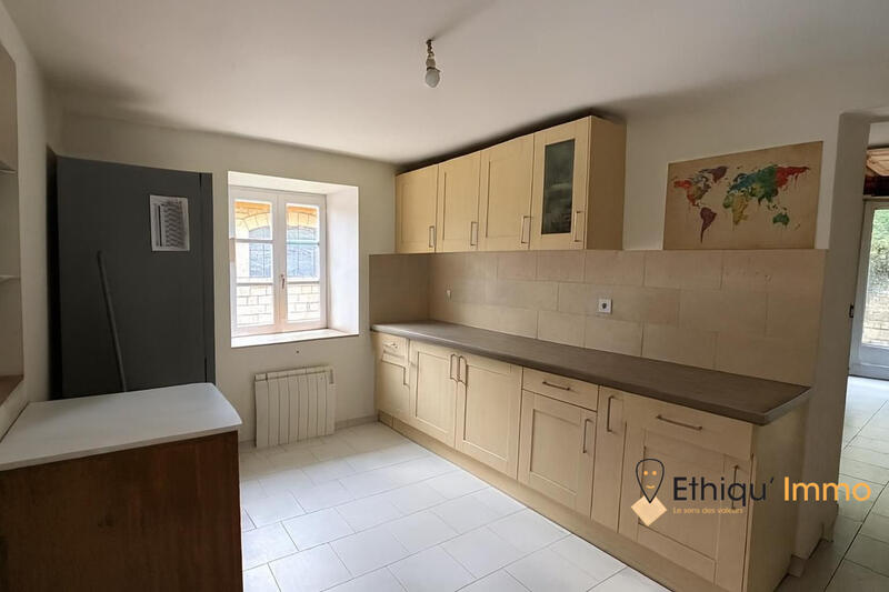 Maison - 142 m² - 6 pièces