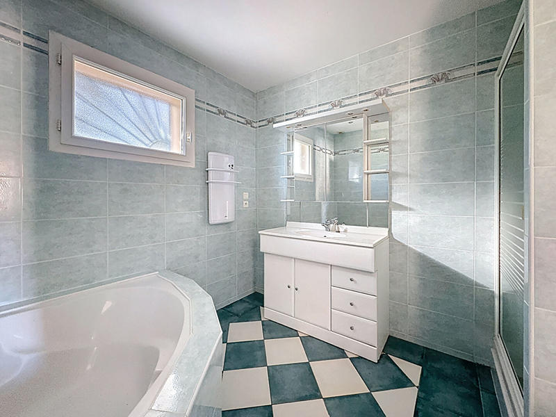 Maison - 114 m² - 4 pièces