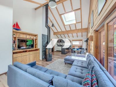 Appartement - 106 m² - 4 pièces