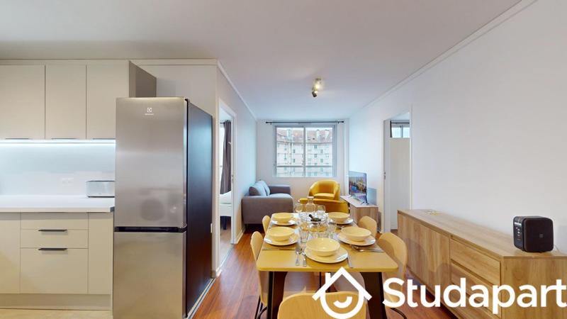 Chambre - 9 m² - 1 pièce