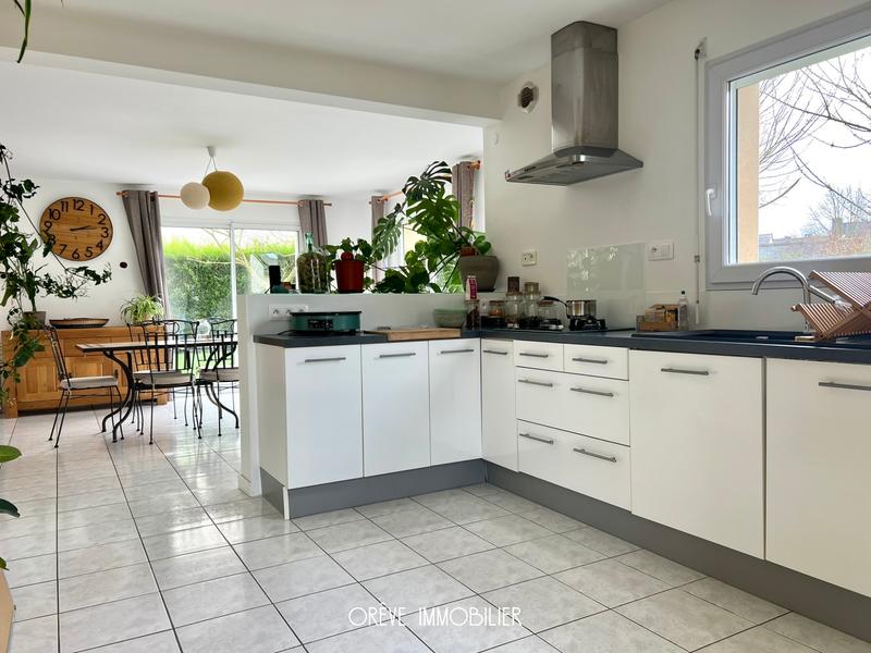 Maison - 130 m² - 7 pièces