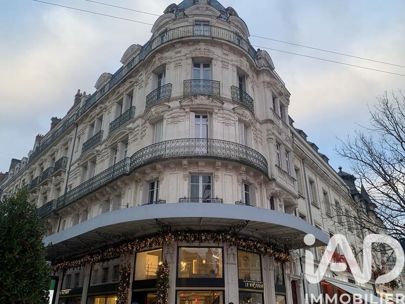 Appartement - 105 m² - 6 pièces