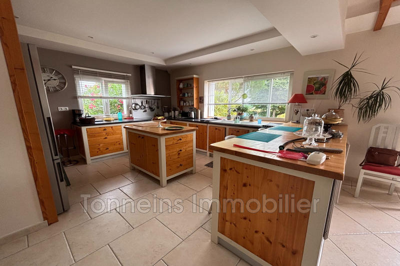 Maison - 170 m² - 5 pièces