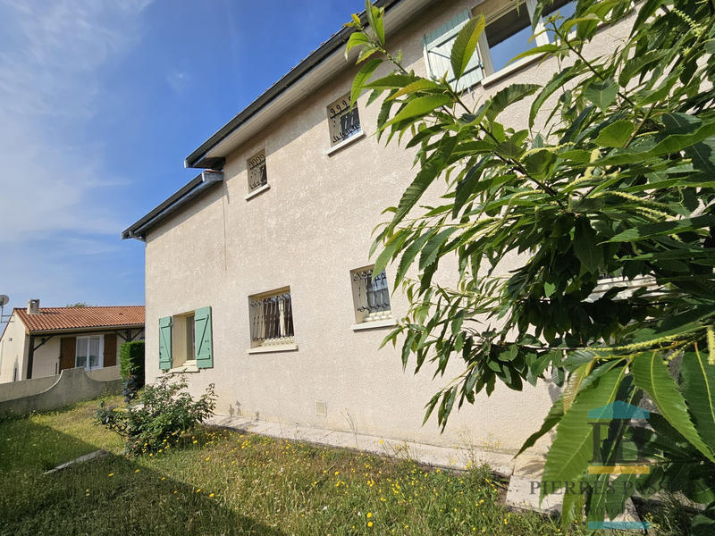 Maison - 120 m² - 4 pièces