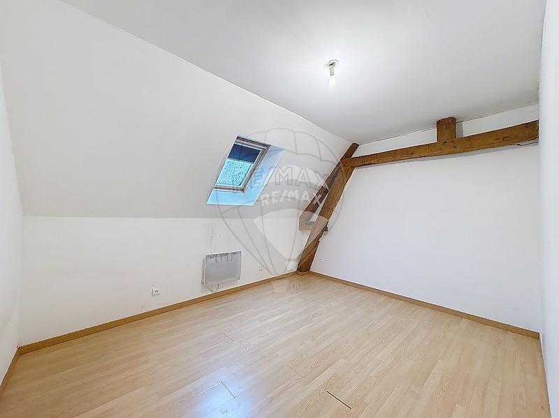 Maison - 137 m² - 5 pièces