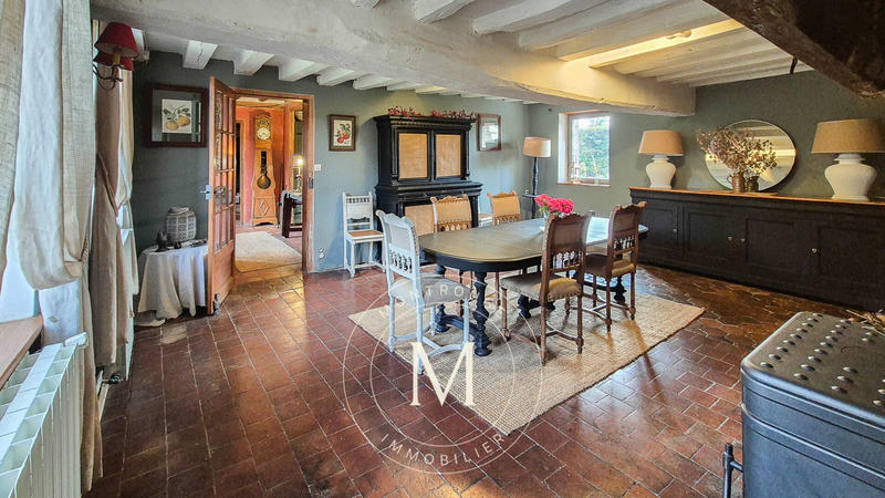 Maison - 192 m² - 6 pièces