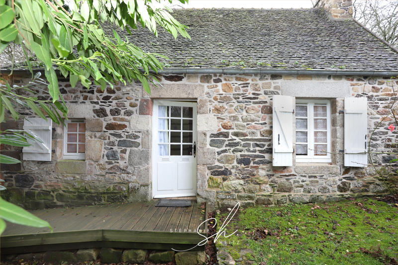 Maison - 380 m² - 14 pièces