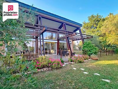 Demeure - 147 m² - 5 pièces