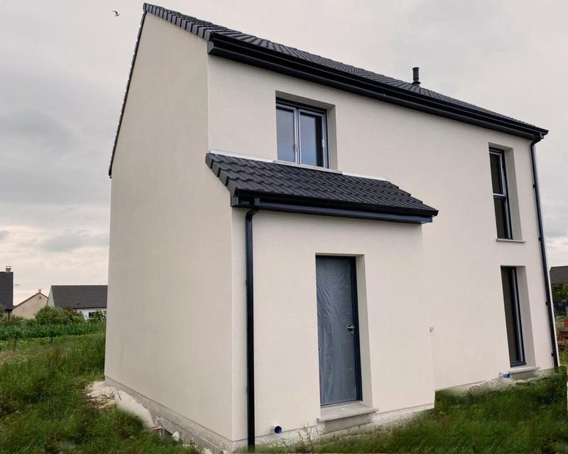 Maison - 88 m² - 4 pièces