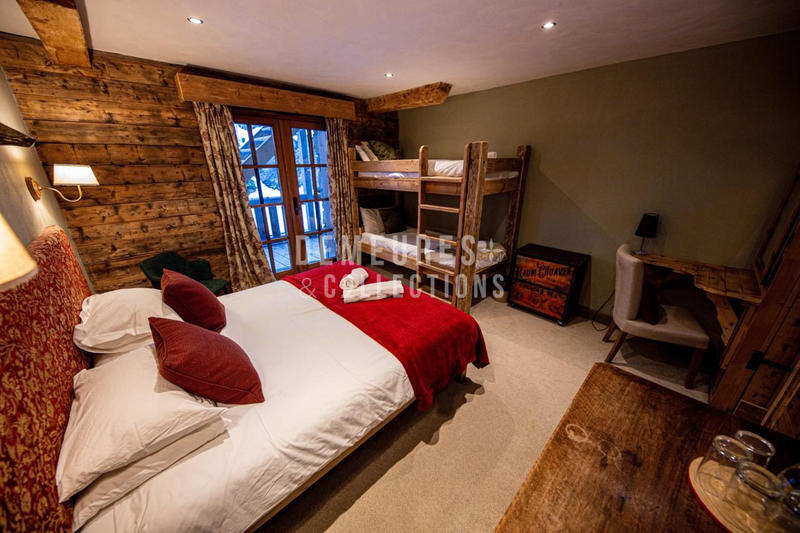 Appartement - 137 m² - 5 pièces