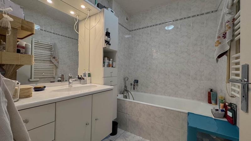 Appartement - 102 m² - 5 pièces