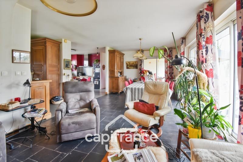 Maison - 161 m² - 5 pièces