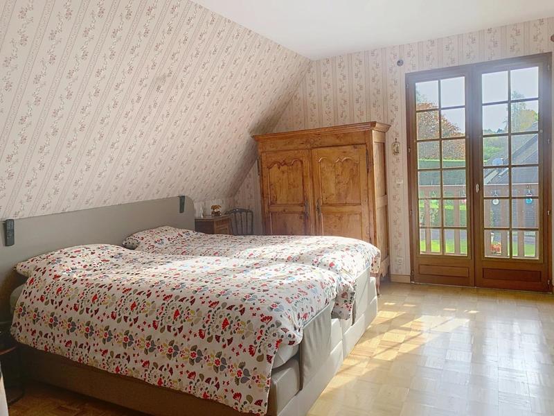 Maison - 136 m² - 7 pièces