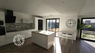 Maison - 136 m² - 5 pièces