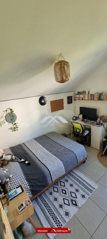 Maison traditionnelle - 75 m² - 4 pièces