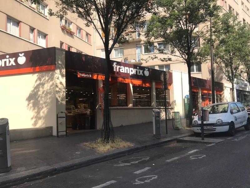 Local commercial - 740 m²