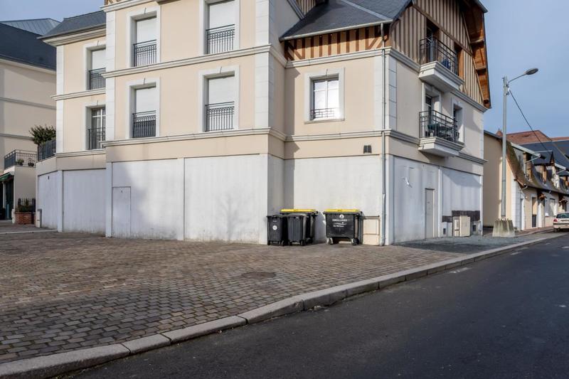 Local commercial - 177 m²