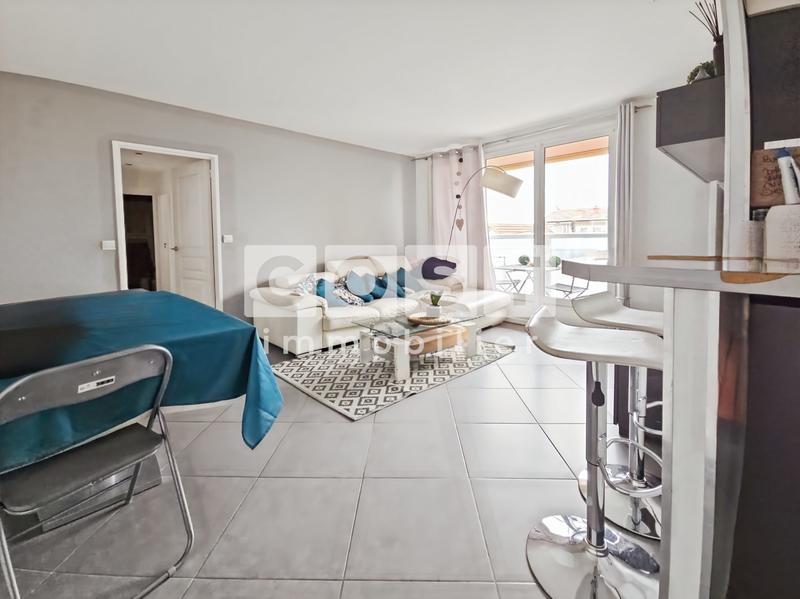 Appartement - 55 m² - 3 pièces