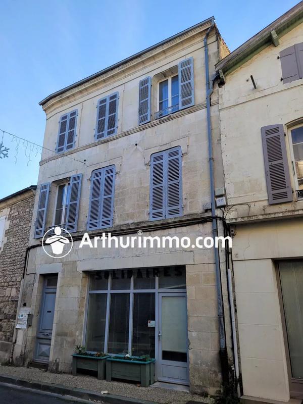 Immeuble - 203 m² - 8 pièces