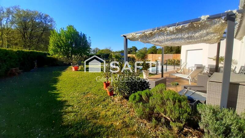 Maison - 105 m² - 4 pièces