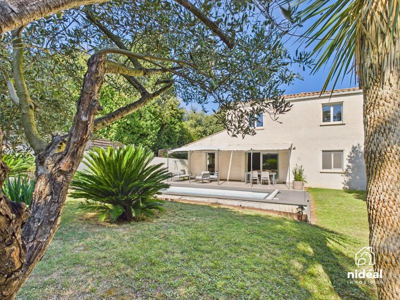 Villa - 130 m² - 5 pièces