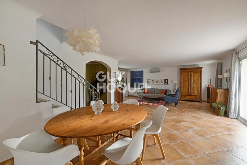Maison - 147 m² - 6 pièces