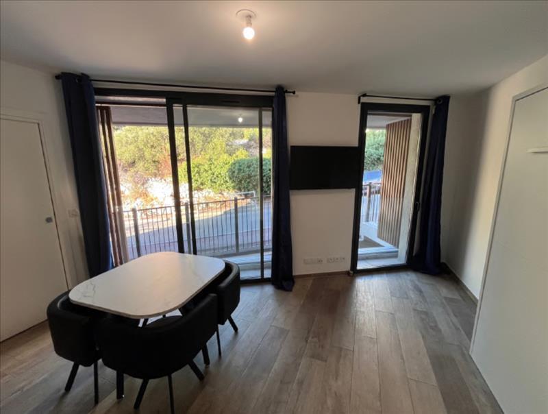 Studio - 19 m² - 1 pièce