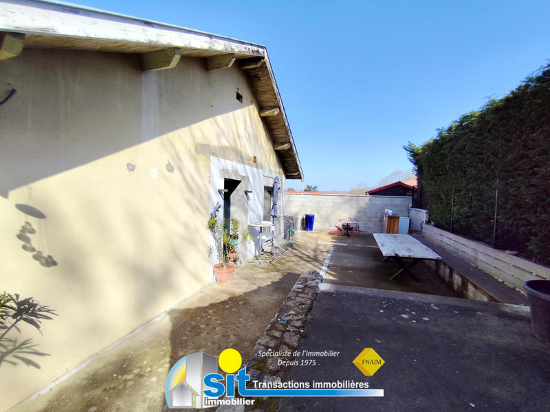 Maison - 104 m² - 3 pièces