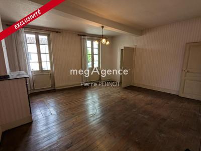 Maison - 141 m² - 5 pièces