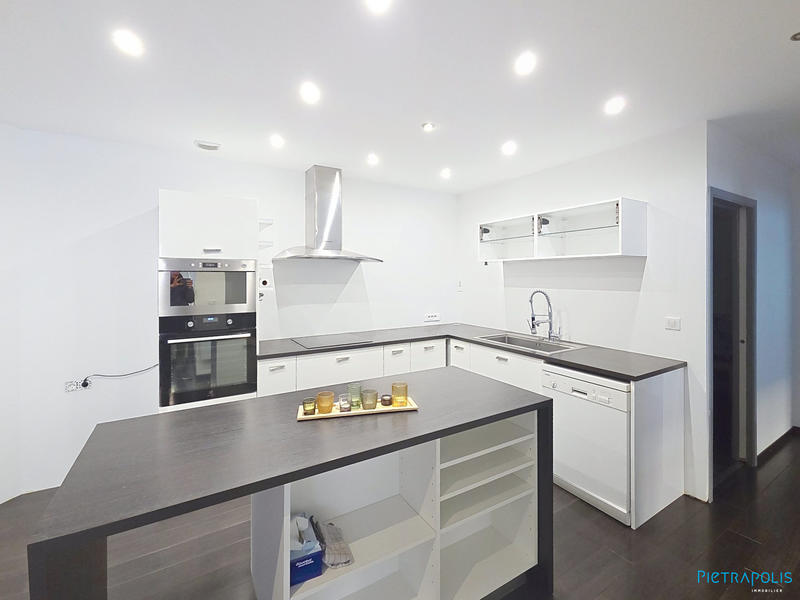 Duplex - 113 m² - 4 pièces