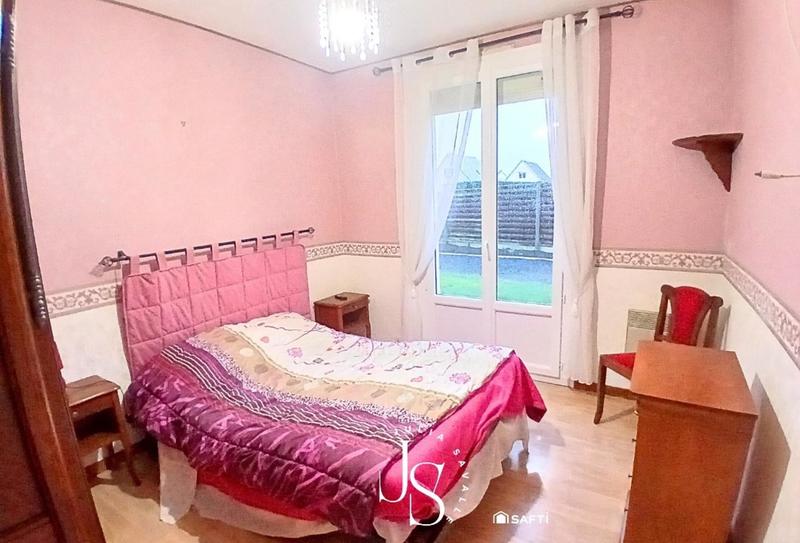 Maison - 90 m² - 4 pièces