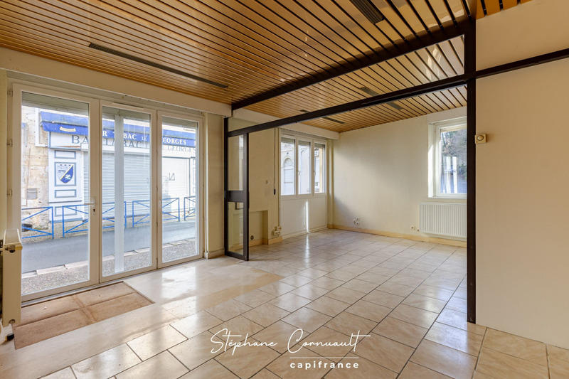 Immeuble - 116 m² - 6 pièces