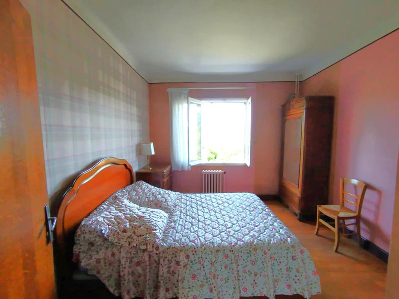 Maison - 163 m² - 7 pièces