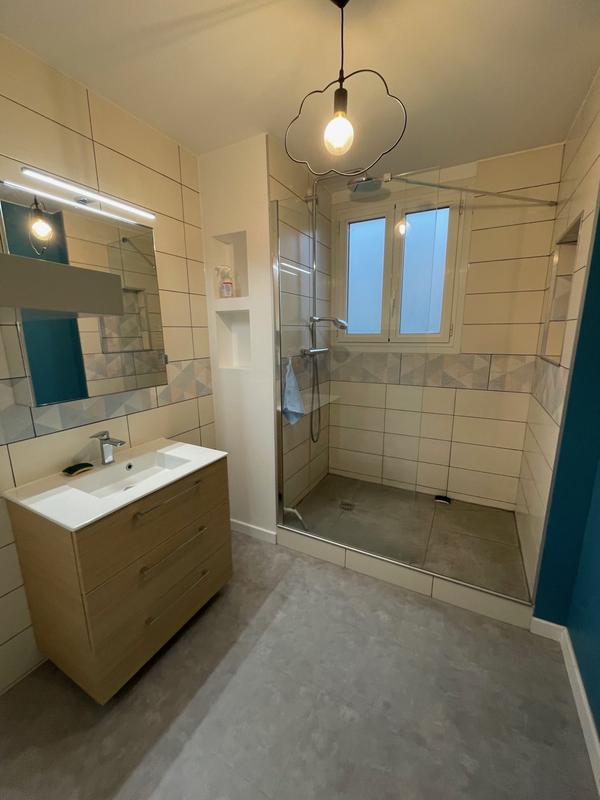 Appartement - 75 m² - 3 pièces