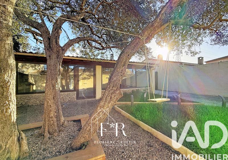 Maison - 90 m² - 3 pièces