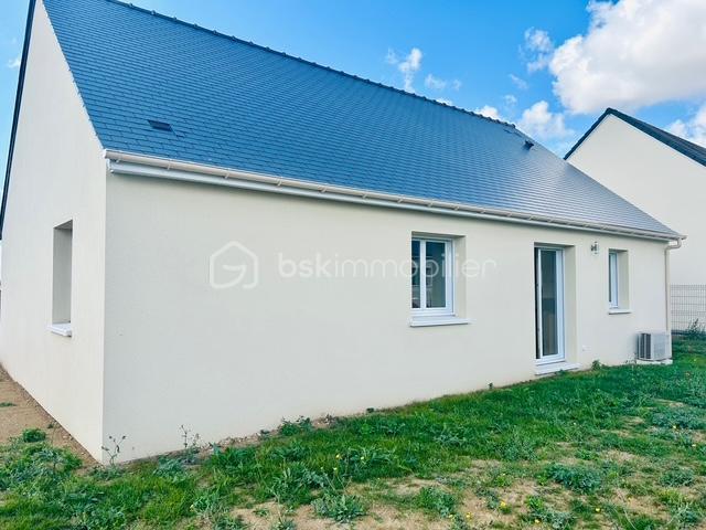 Maison - 85 m² - 5 pièces