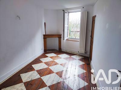 Maison de ville - 77 m² - 4 pièces