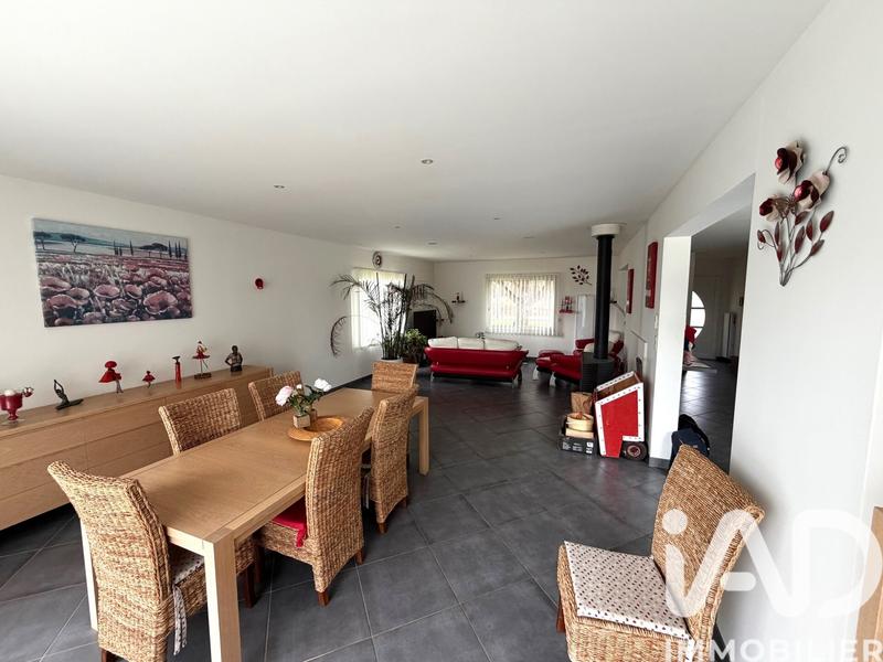 Maison de maîtres - 190 m² - 4 pièces