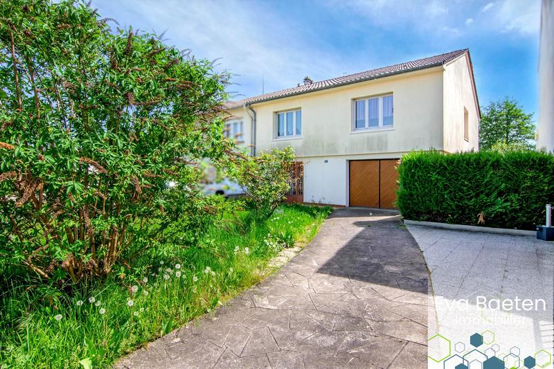 Maison - 120 m² - 5 pièces