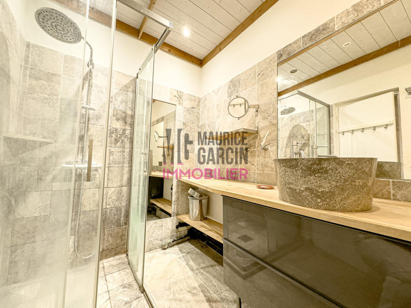 Maison - 175 m² - 7 pièces