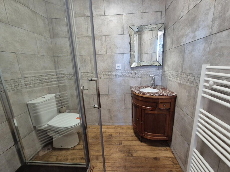 Maison - 281 m² - 10 pièces