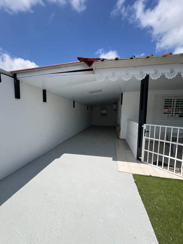 Maison - 159 m² - 5 pièces