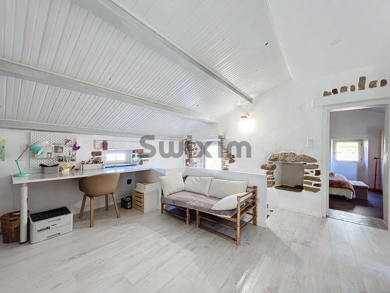 Mas - 161 m² - 7 pièces