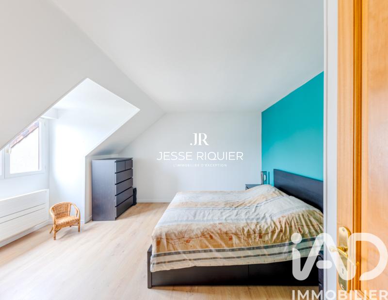 Maison - 131 m² - 6 pièces