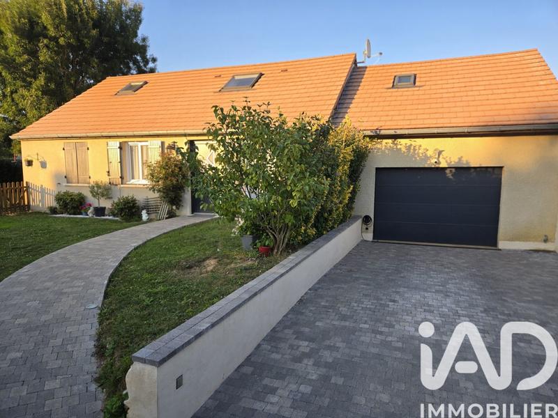 Maison - 113 m² - 5 pièces