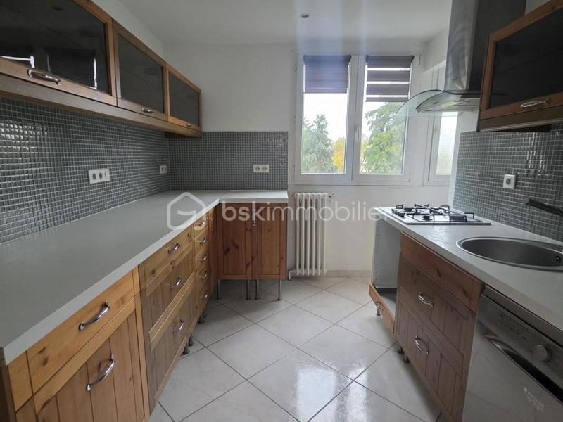 Appartement - 60 m² - 3 pièces