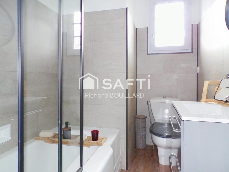 Maison - 172 m² - 9 pièces