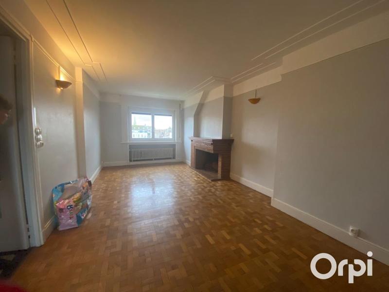 Appartement - 98 m² - 5 pièces