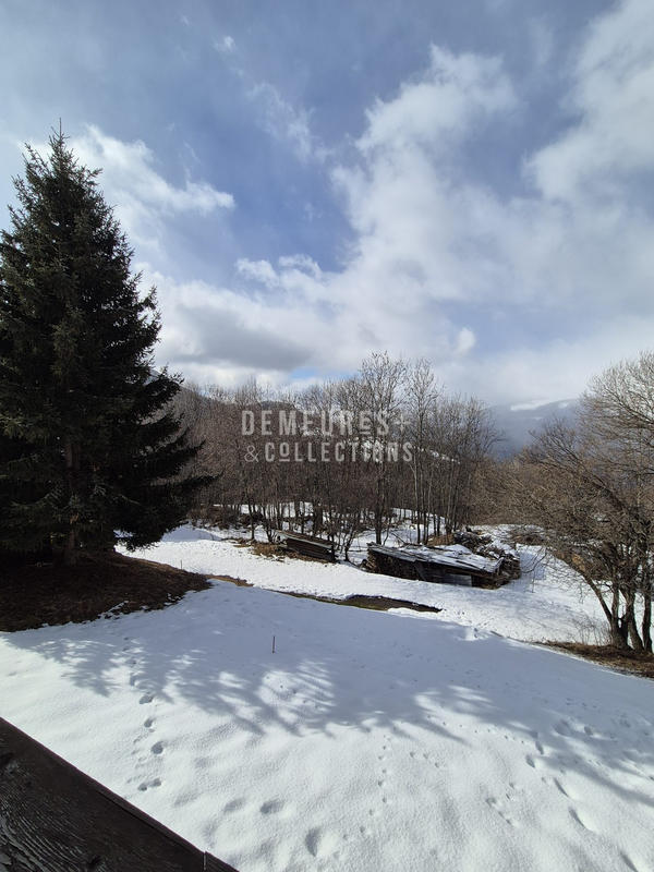 Châlet - 137 m² - 8 pièces