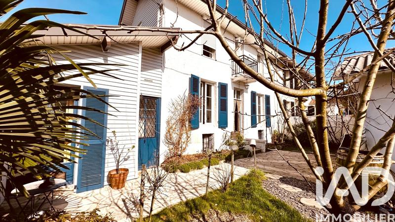 Maison - 87 m² - 4 pièces